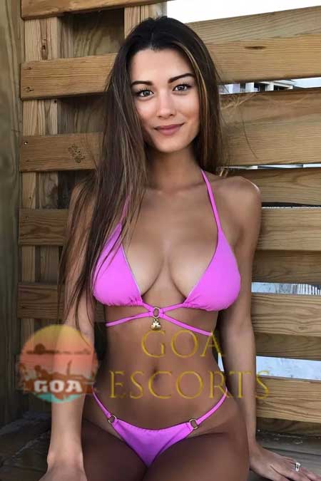 Sarla Model Escort